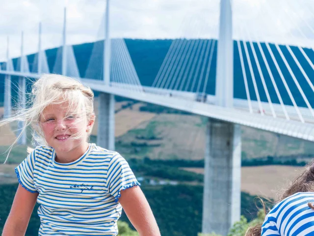 Belvedere Du Viaduc Aire Du Viaduc De Millau 7 Alexandre Humbert