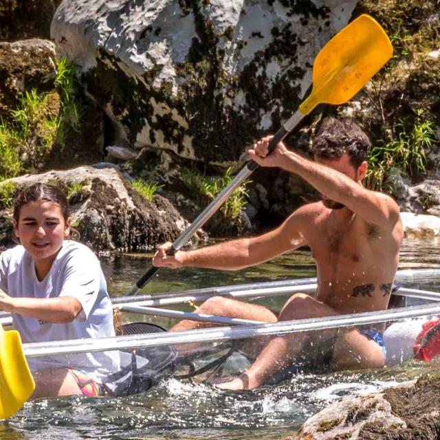 Canoe Transparent Adventure 7 Laetitia Raisin Robert