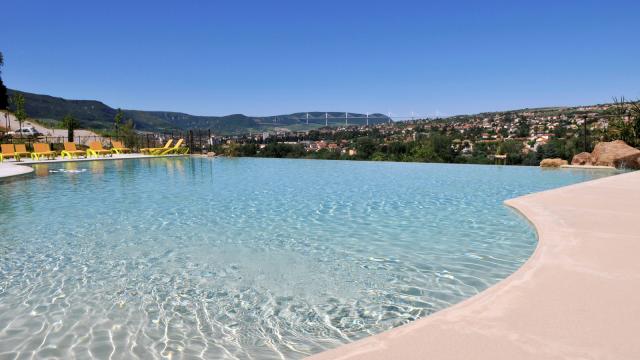 H Ho Domainesaintesteve Photo2 Se Piscine 013 Vl