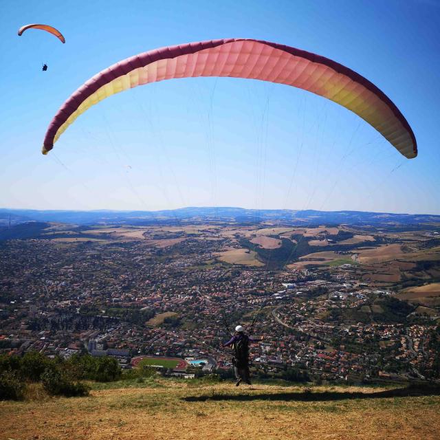 Paragliding Pouncho Activites Nature 15 Millau Laetitia Raisin Robert