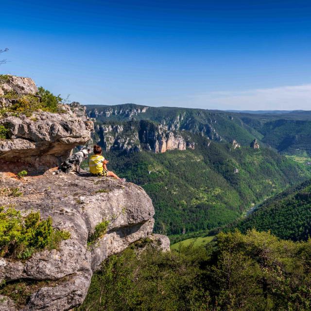 Rando Aerienne Villages Troglodytiques Aventure 17 Gorges Du Tarn Laetitia Raisin Robert