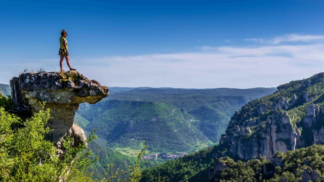 Wandelen in de lucht Troglodietendorpen Avontuur 1 Gorges Du Tarn Laetitia Raisin Robert