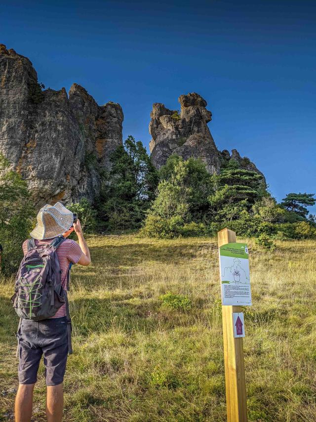 Sur Les Traces Du Berger Aventure 6 Roquesaltes Laetitia Raisin Robert