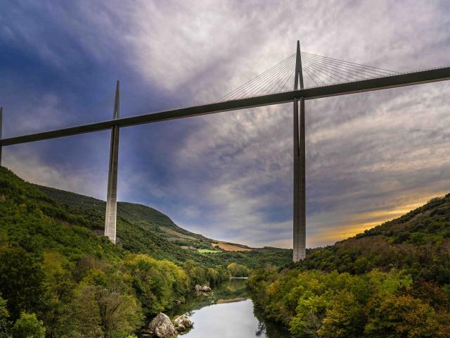 Viaducto de Millau visto desde el Puente Azul 001 2022alexandre Humbert