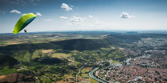 Paragliden in Millau ©naturalgames