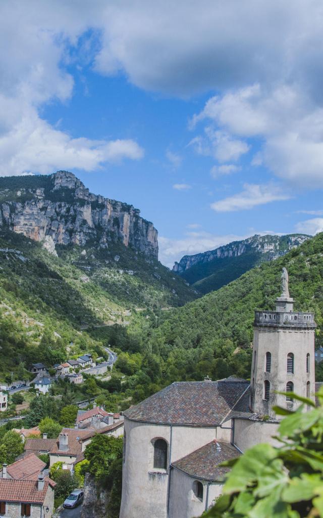 Peyreleau08ot Millau Grands Causses A. Humbert