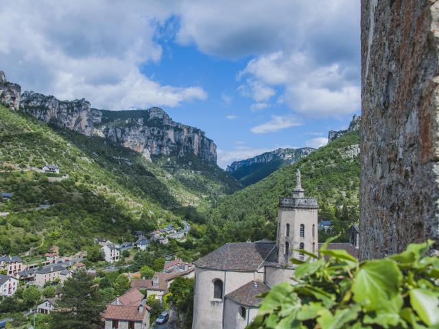 Peyreleau08ot Millau Grands Causses A. Humbert