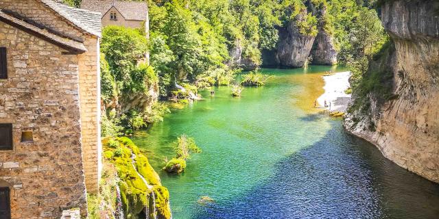 Gorges Du Tarn Sup02 Gr736 Laetitia Raisin Robert