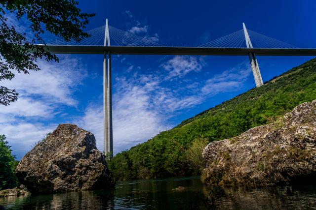 Viaduc De Millau Haut En Basalexandre Humbert 3