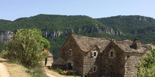 Hiking Piedestal De Fontaneilles Cstyle Millau Nature