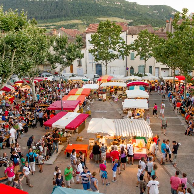 Marche 103 Office De Tourisme Millau Credit Greg Alric