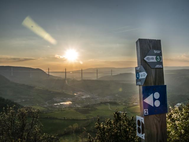 Balises Trail Vue Viaduc Couchant