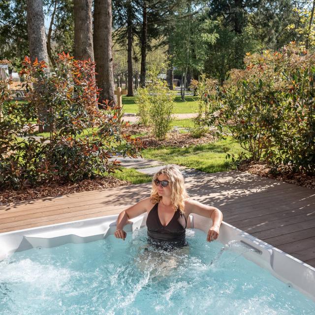 Jacuzzi Domaine Le Vaxergues Roquefort Saint Affrique Tourism