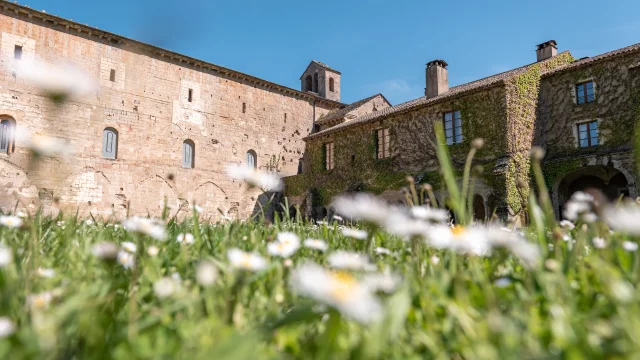 Abbaye De Sylvanes6 Min